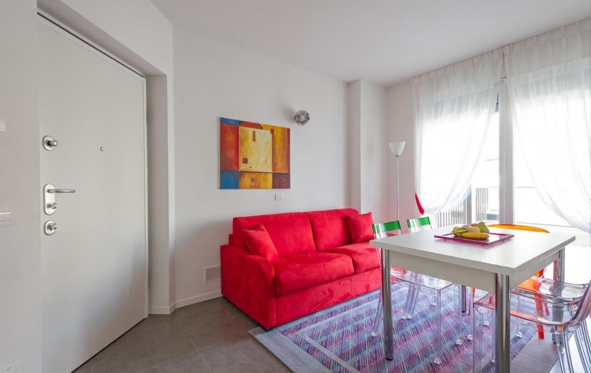 The Sunshine - Apartments With Pool Musso Exteriér fotografie